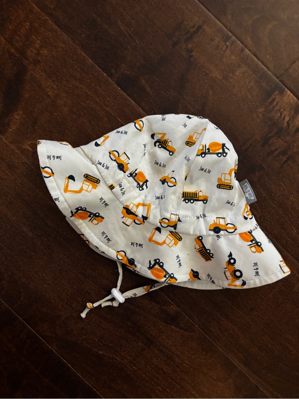 Jan and Jul Baby Hat 0-6 months